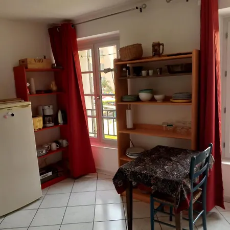Place D'equerre Apartman Toulon