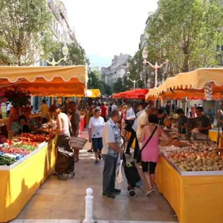 Place D'equerre Apartmán Toulon